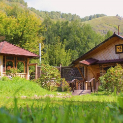 «Сокол» усадьбас. Нижнекаянча, ул. Усть-Уба, Усадьба «Сокол» с. Нижнекаянча, ул. Усть-Уба - фото, номера, цены